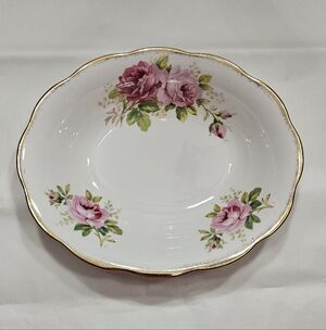 Oval, Vegetable Serving Dish. "American Beauty" by Royal Albert.